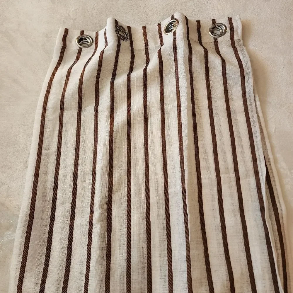 no brand unbranded pair